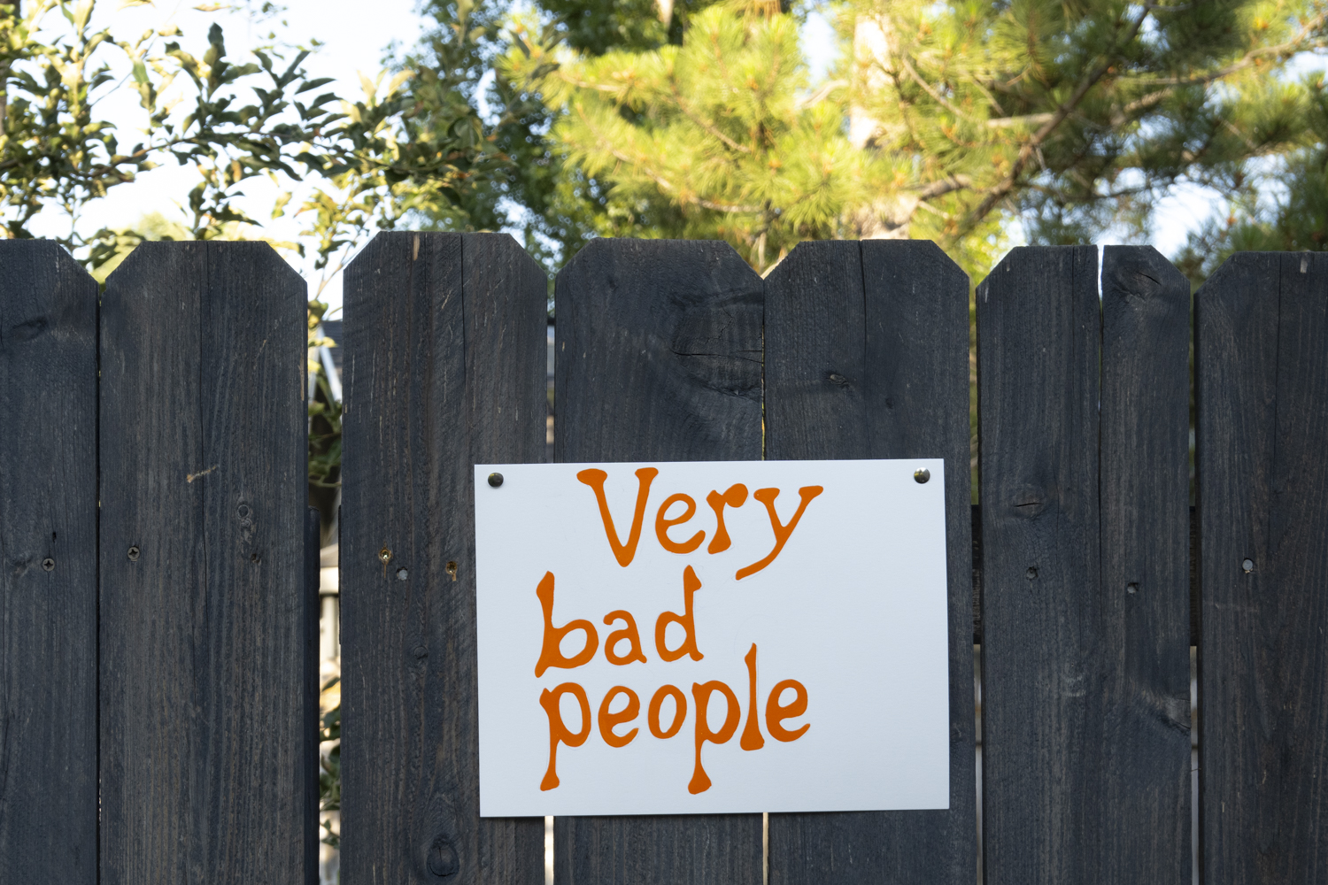 Very bad people
																			 
																		
