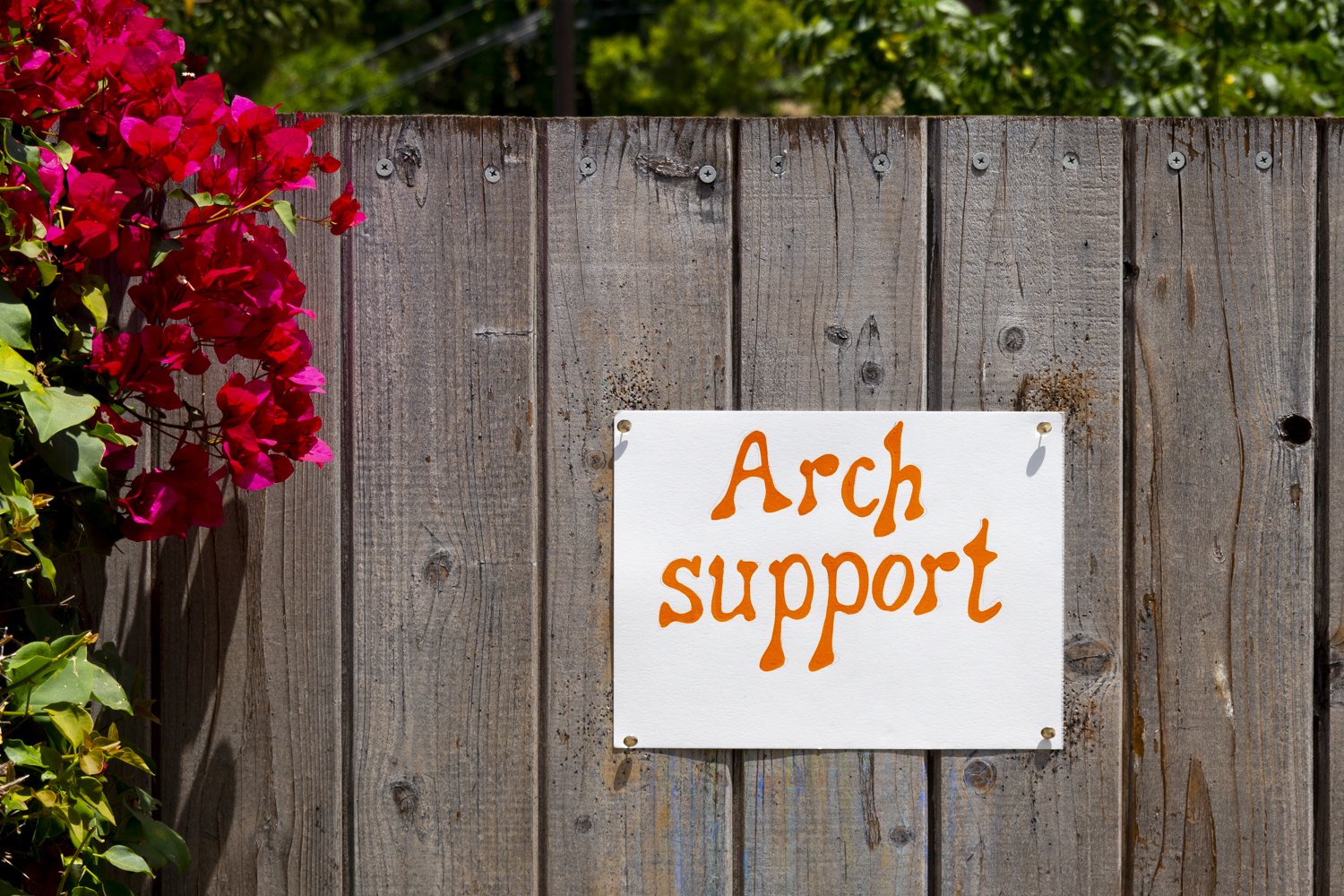 arch"/